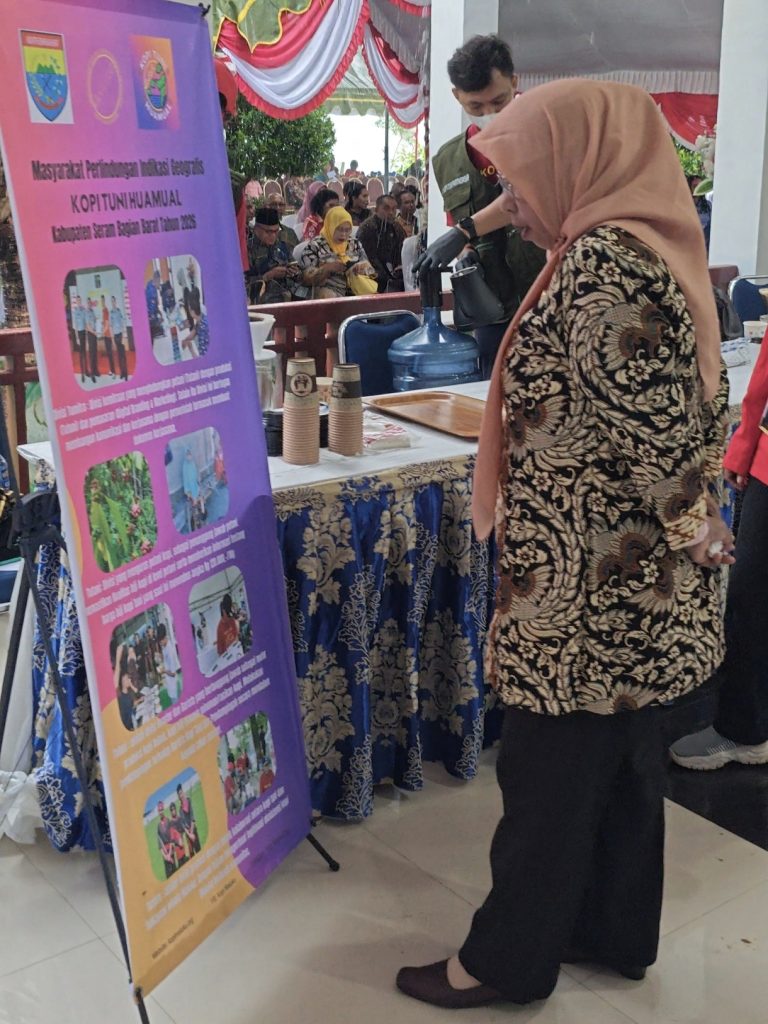 Show Kopi Tuni di Pandopo Bupati